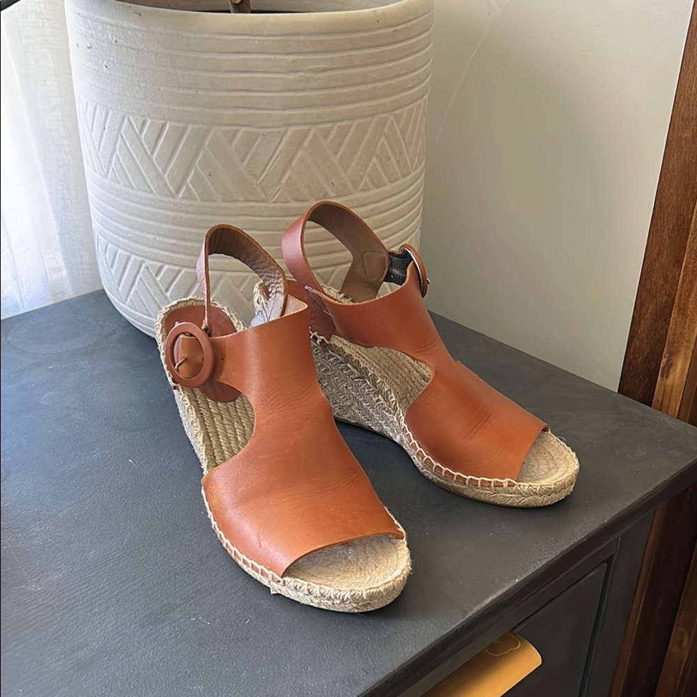 Via Spiga Nolan Buckle Ankle Espadrille. Size 8